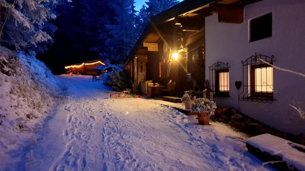 Ferienhaus Gipfelglueck Hygna エクステリア 写真